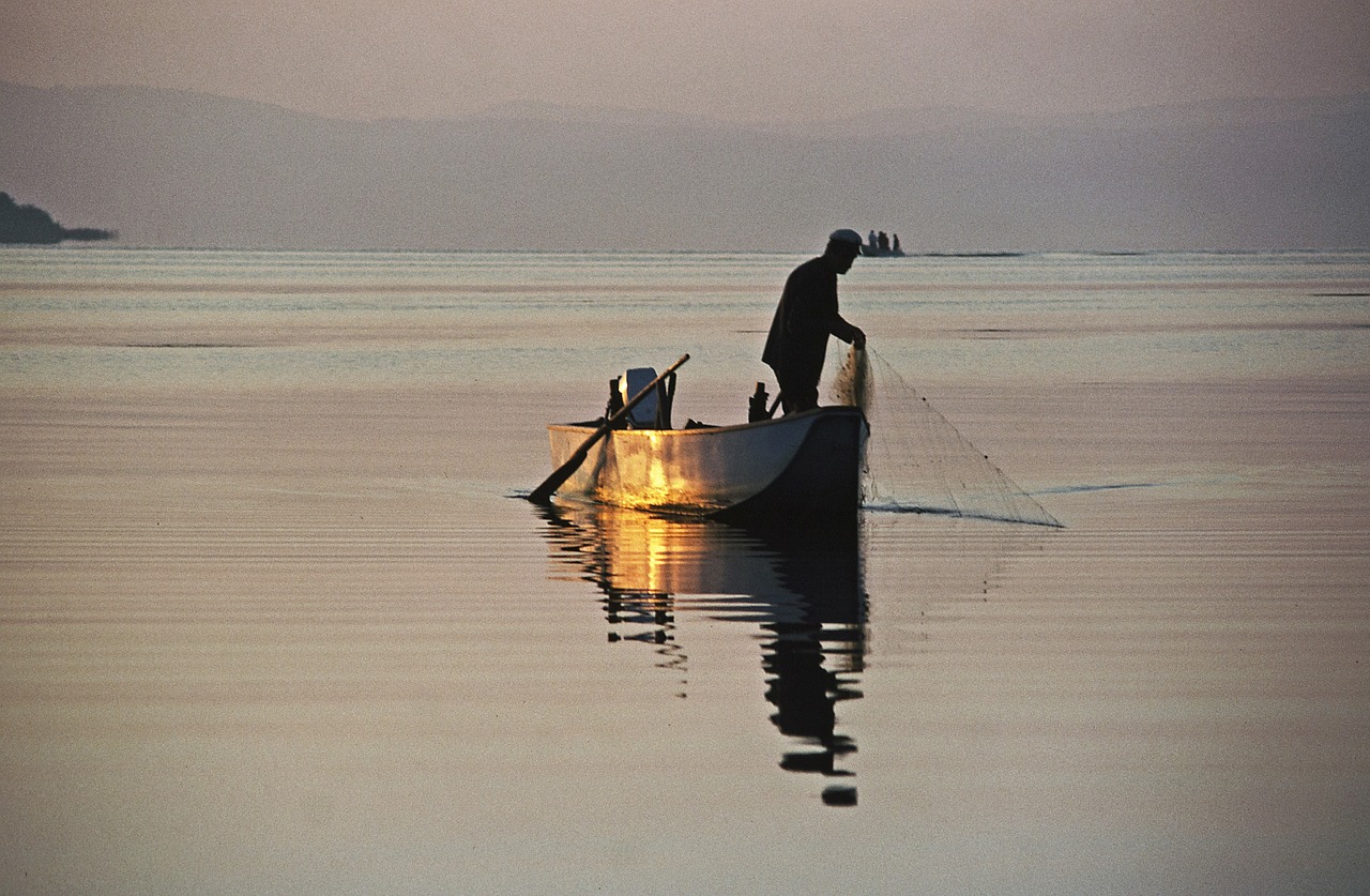 Pesca nel lago Trasimeno