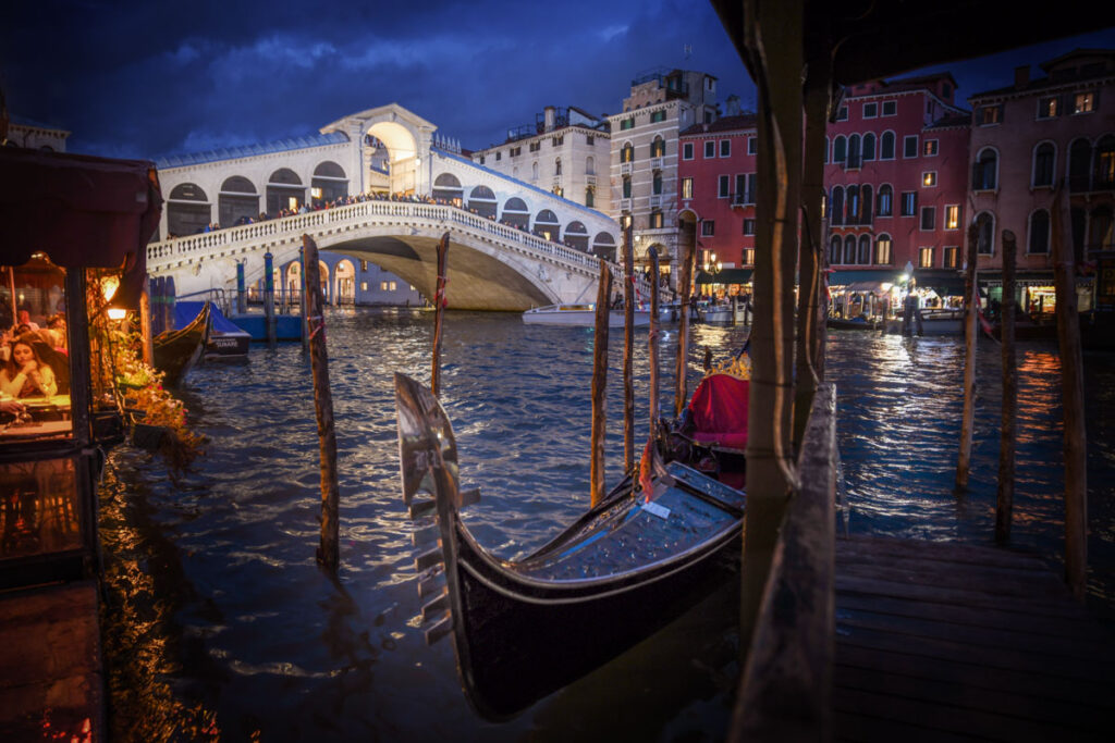 il ponte di Rialto a Venezia