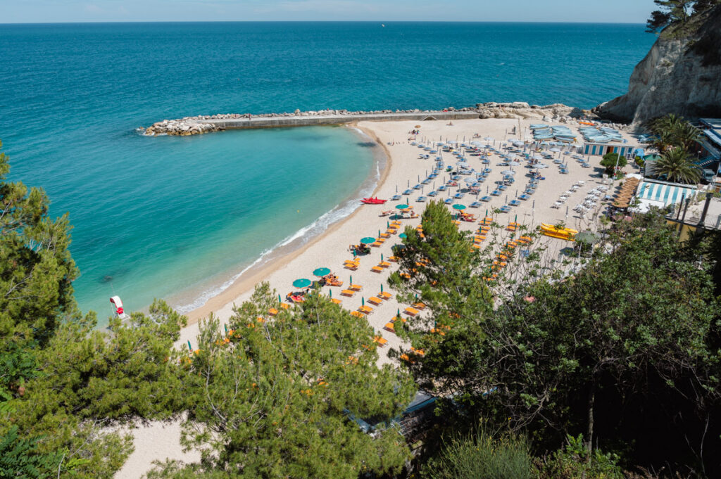 La spiaggia di Sirolo