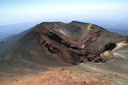 Sicilia, il vulcano Etna