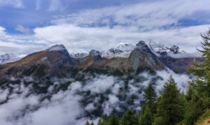 Foliage in Val d'Aosta: dove vedere i colori d'autunno a ottobre