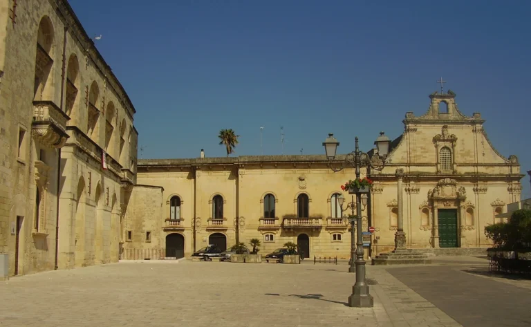 Piazza del Popolo a Muro Leccese
