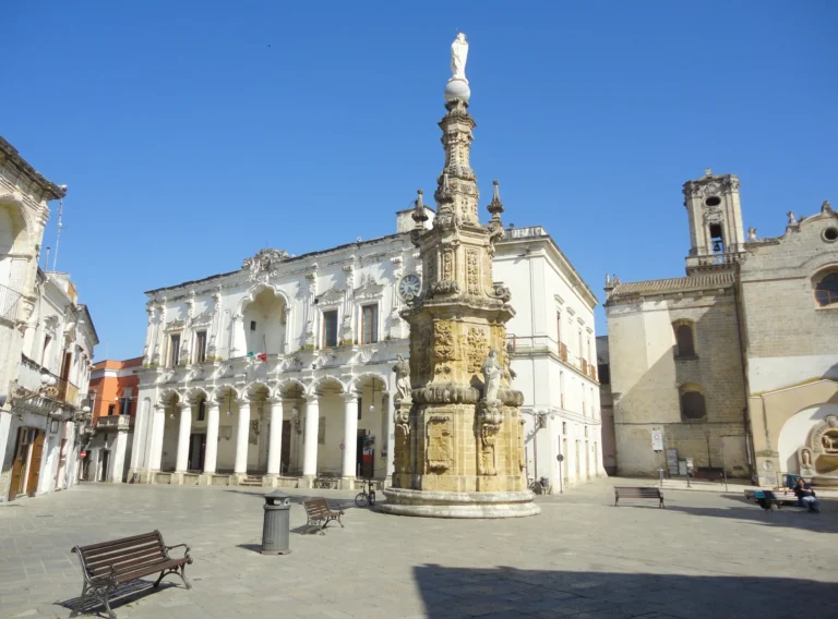Piazza Salandra a Nardò