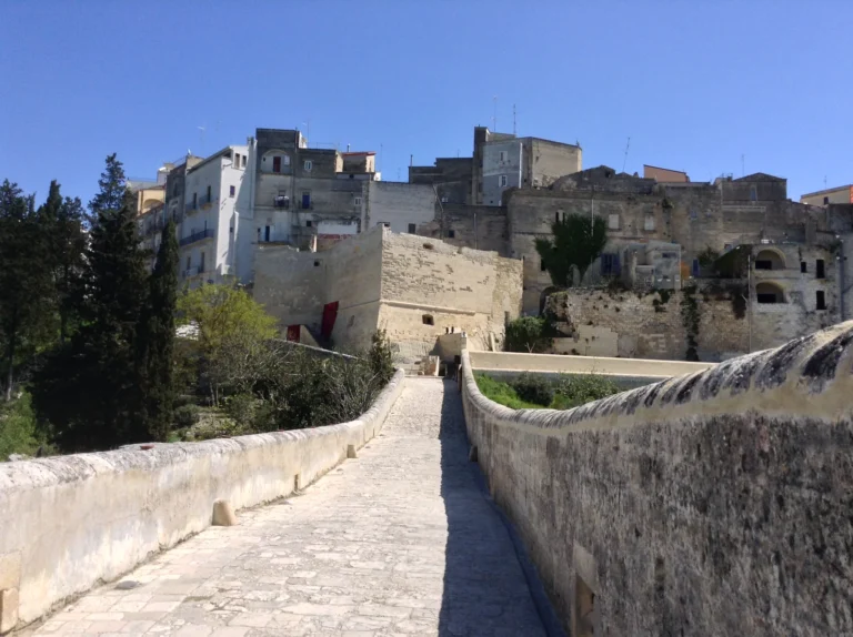 Il ponte acquedotto di Gravina in Puglia