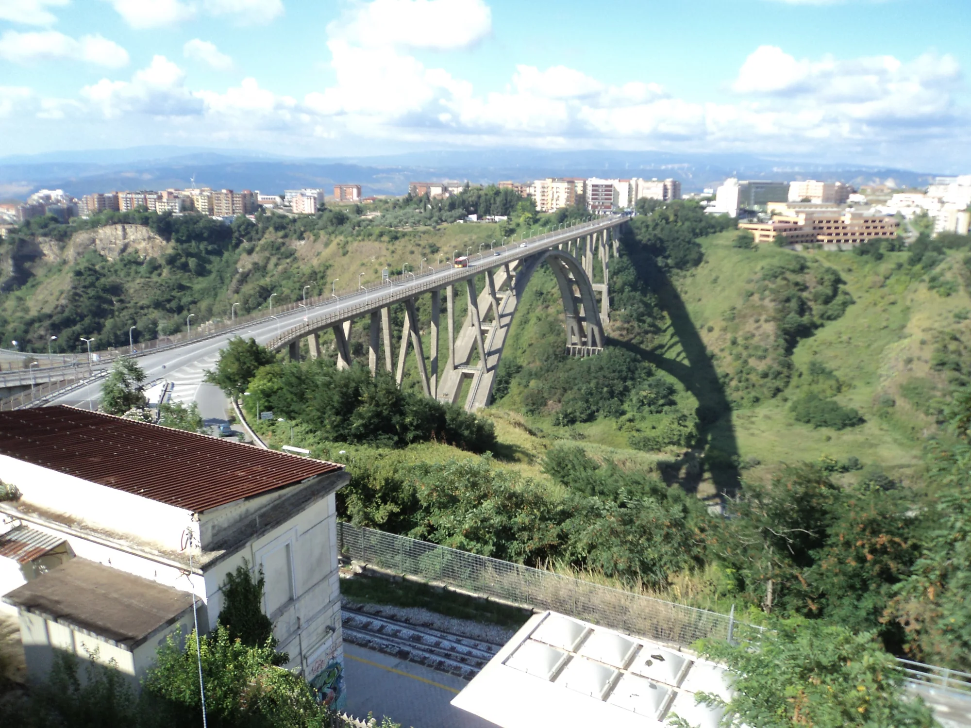 Il viadotto Bisantis, il ponte di Morandi sulla Fiumarella a Catanzaro