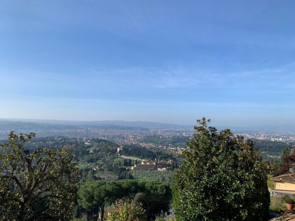 Firenze vista dall'alto, dalle colline di Fiesole, poco prima dell'arrivo